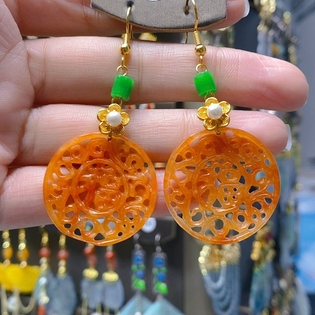 未镶嵌翡翠耳饰翡翠