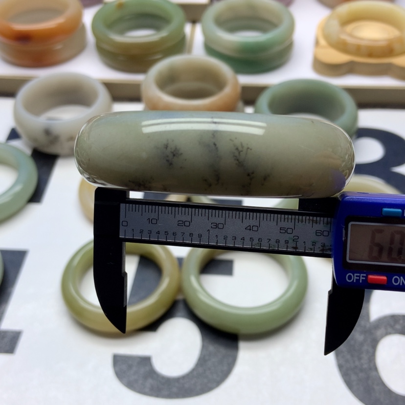 【闪购商品】未镶嵌手链石英岩玉