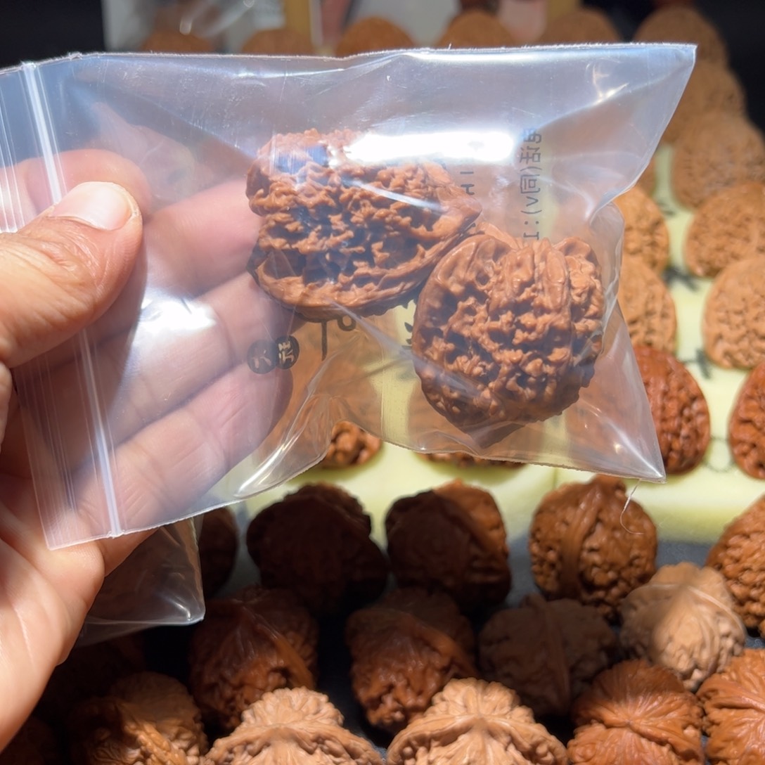 文玩核桃吊坠41满天星