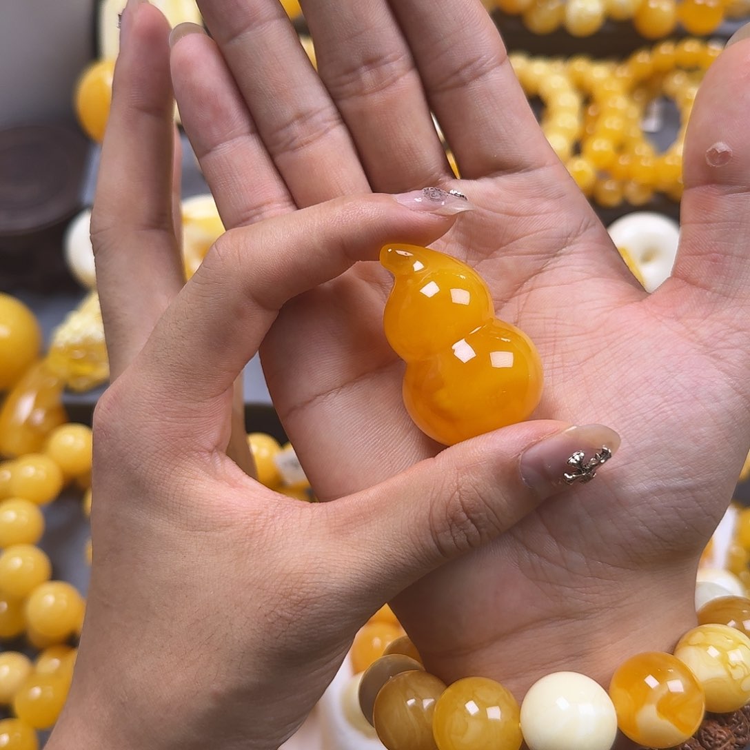 琥珀珠宝奇石未镶嵌葫芦