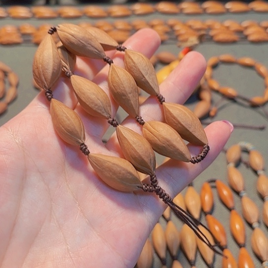 老***唔1.3小金瓜子手持12粒