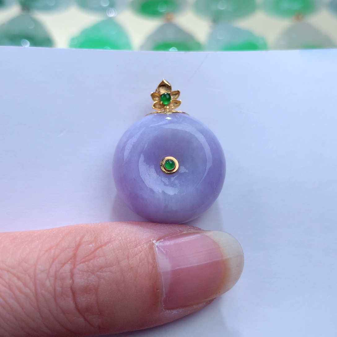 翡翠吊坠(不含链)18K金镶嵌