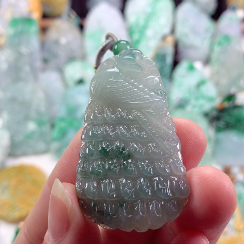 【闪购商品】翡翠吊坠(不含链)未镶嵌