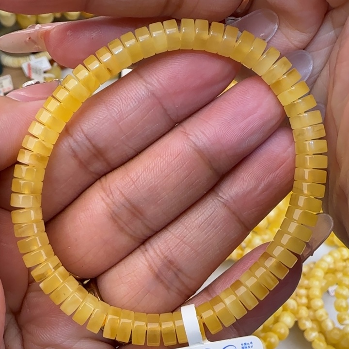 手链蜜蜡未镶嵌鸡油黄药片手串