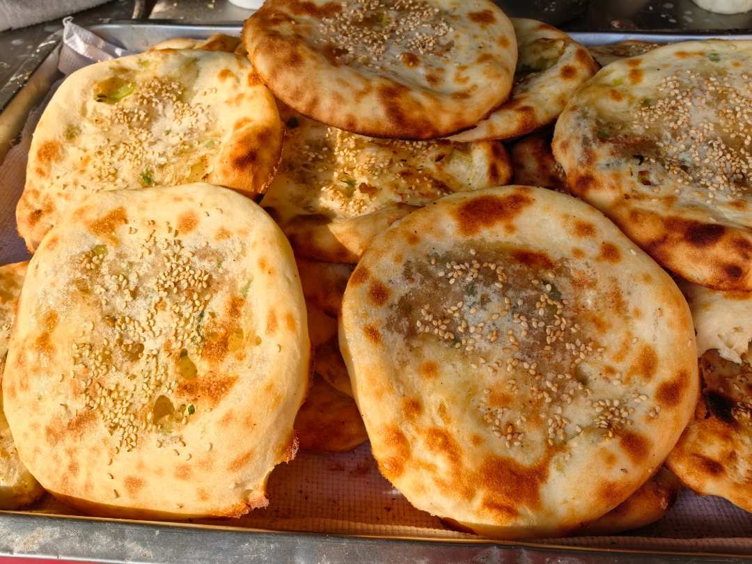 灵璧特色小吃冯庙烧饼纯手工制作老面头发酵家乡味道