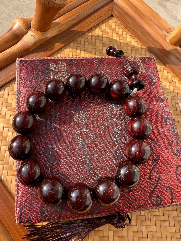 印度小叶紫檀手串1.5m满星