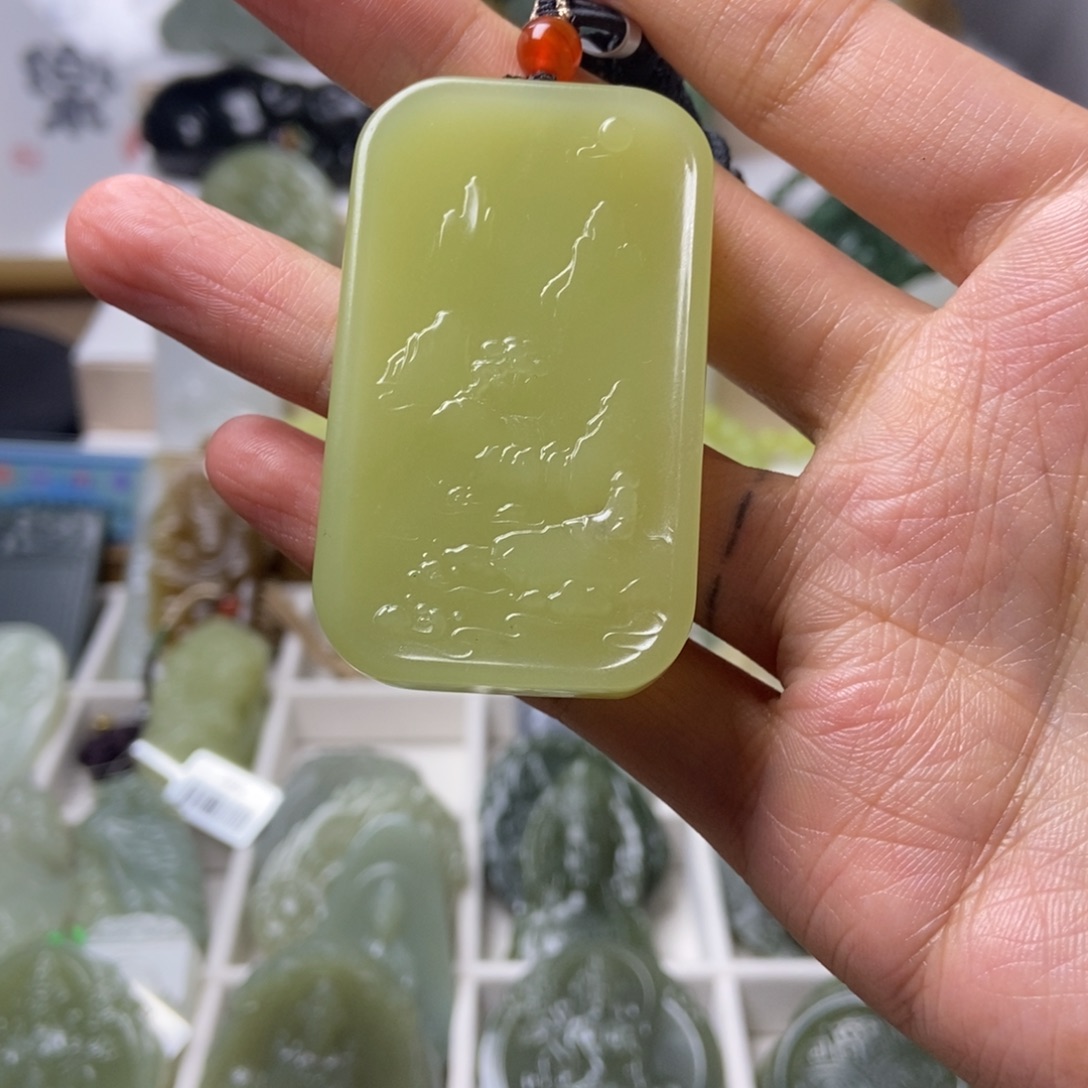 时***忆和田玉未镶嵌颈饰