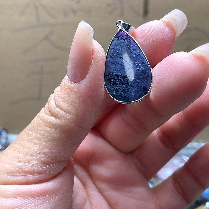 水晶水晶吊坠未镶嵌