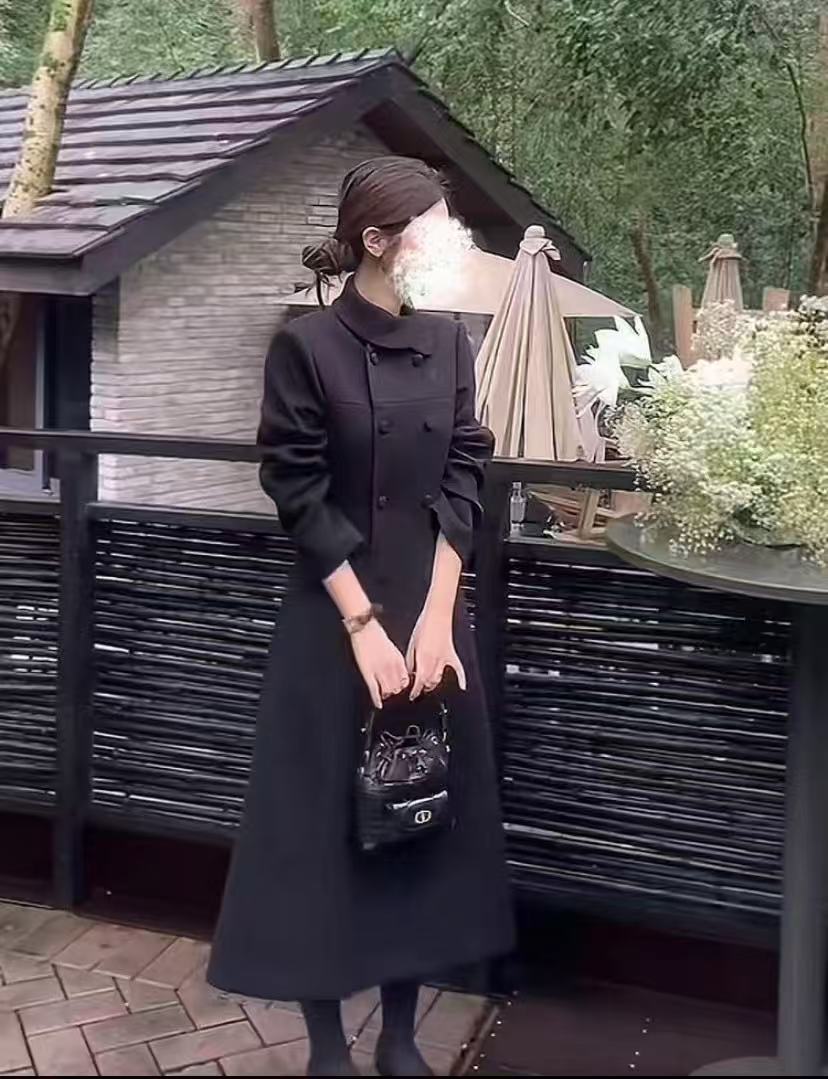 黑色赫本风呢子大衣外套3359