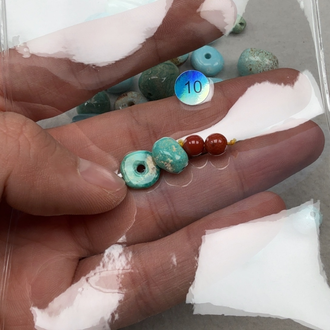 南红玛瑙未镶嵌珠宝奇石