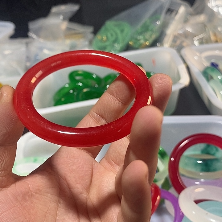 翡翠颈饰未镶嵌价格