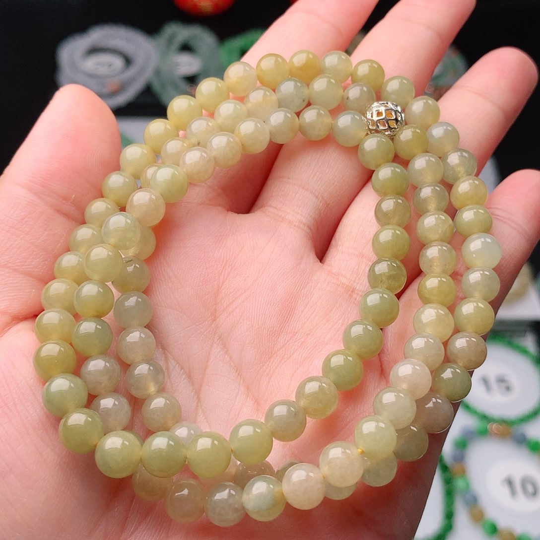 翡翠手串未镶嵌翡翠