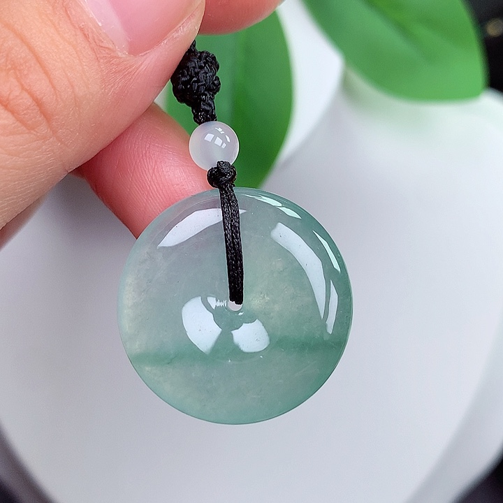 颈饰未镶嵌翡翠平安扣 24.9x5.6mm