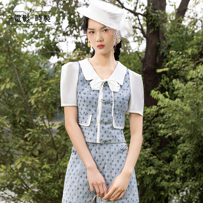 【蜜思仝】一电影一时装减龄翻领牛仔外套 FEJG122614