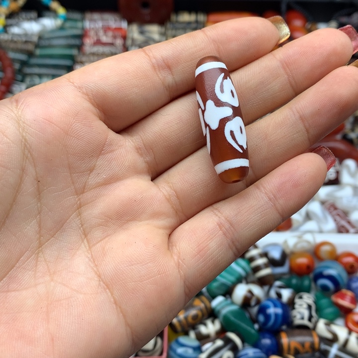 玛瑙/玉髓未镶嵌吊坠(赠链)