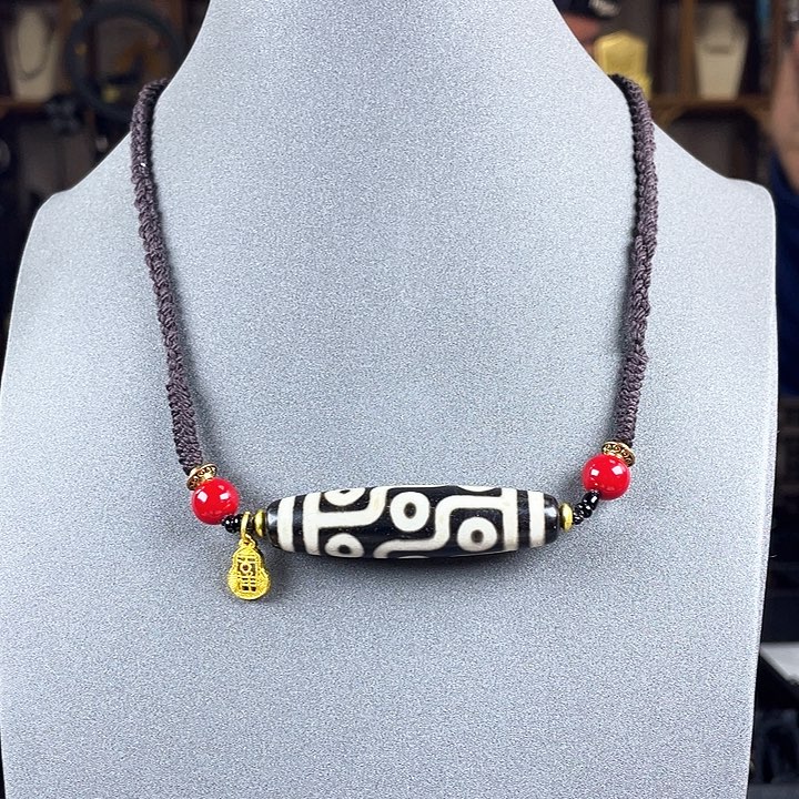 玛瑙/玉髓颈饰合金