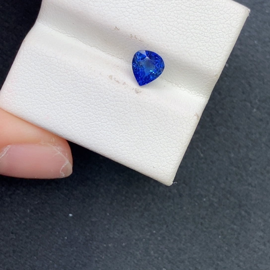 裸石蓝宝石1.08 ct