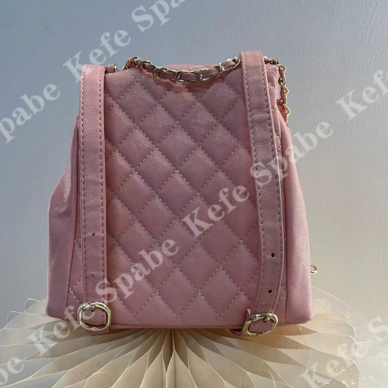 HM017 25新款粉色小青蛙菱格鱼子酱双肩包