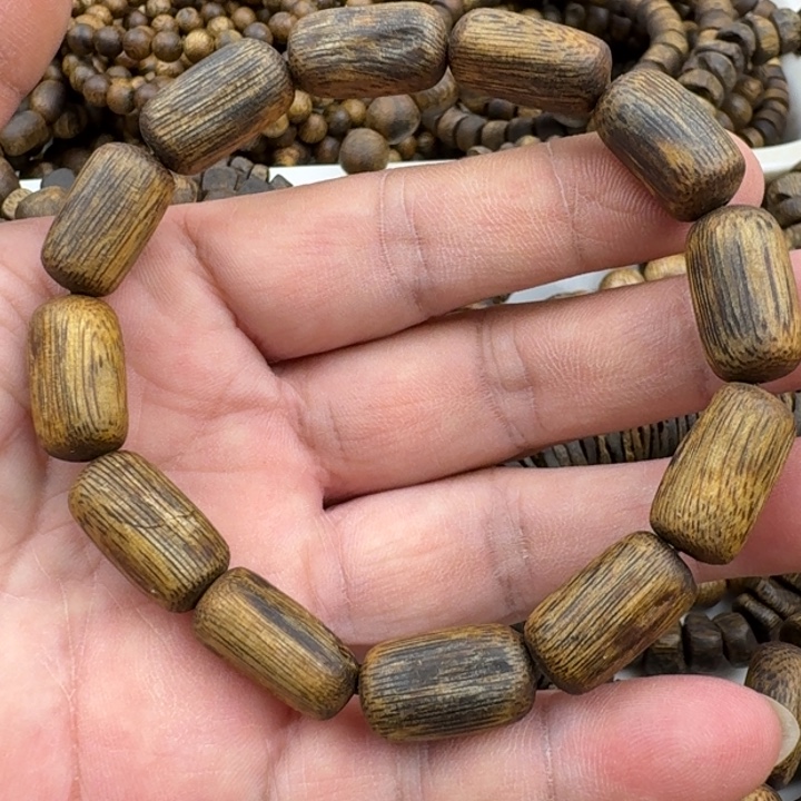 手串沉香乌身手串10克加