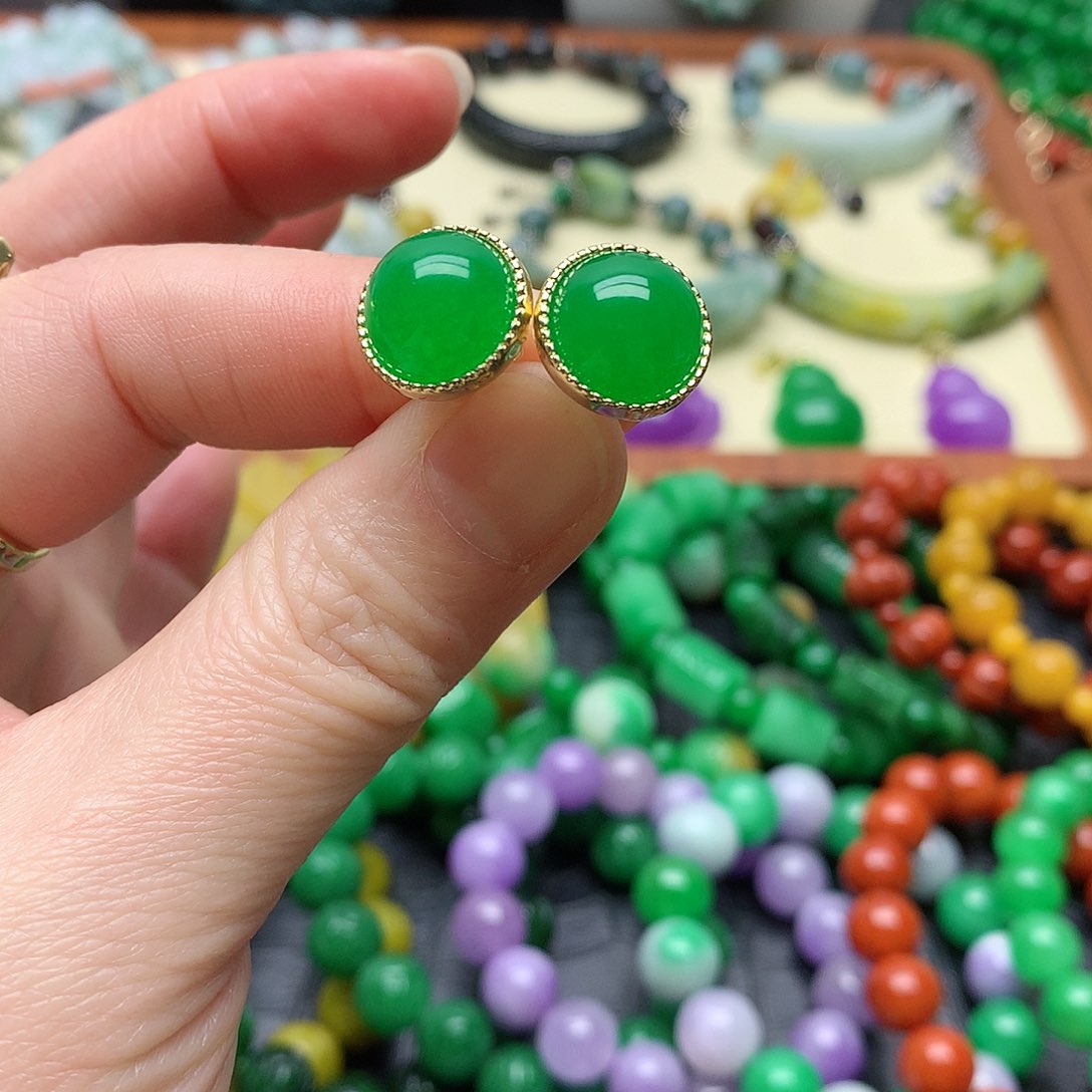 吊坠(赠链)未镶嵌翡翠