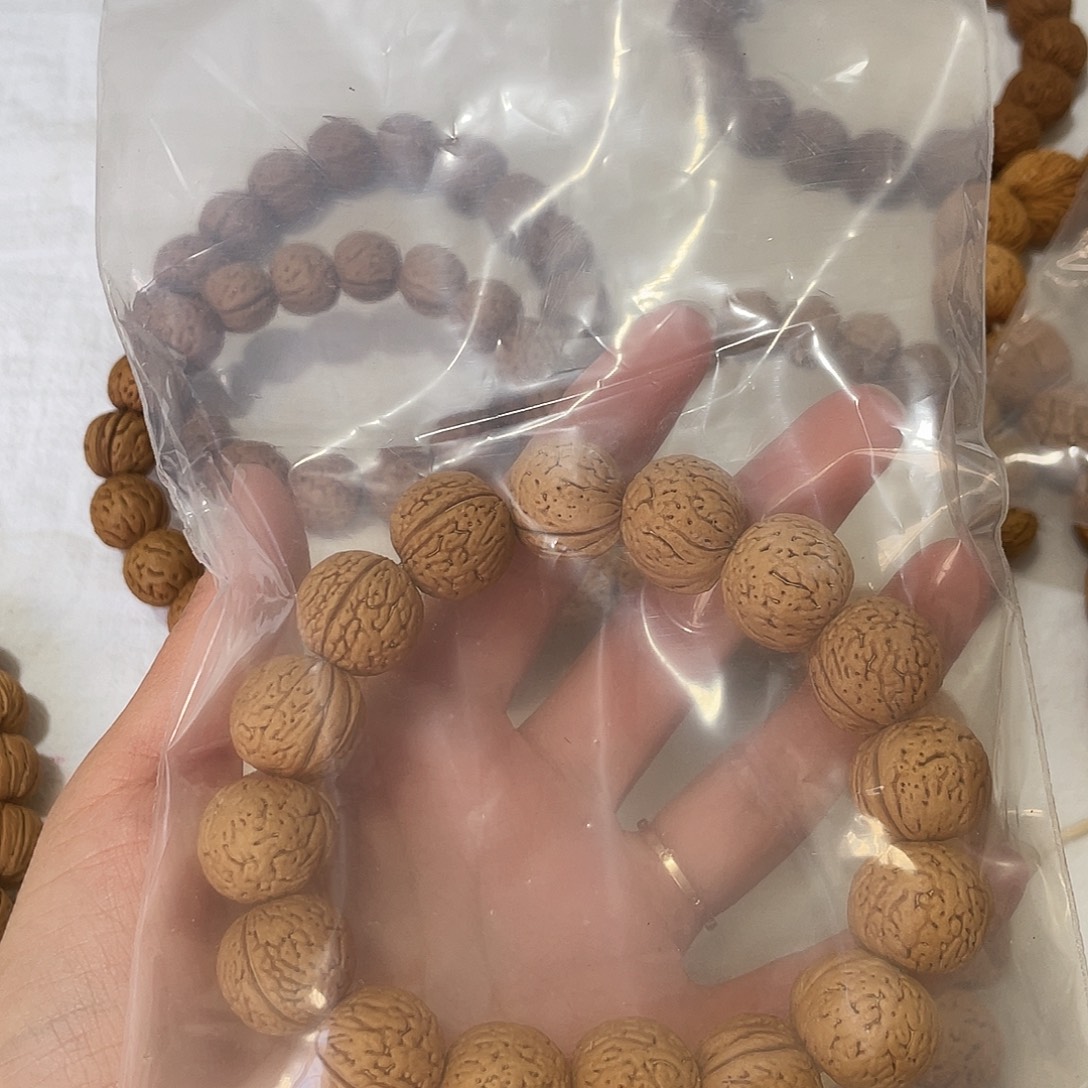 桃核吊坠桃核手串2