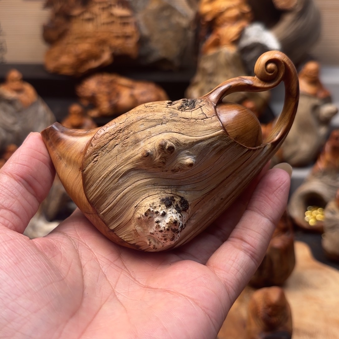 L***y柏木太行崖柏手工雕刻