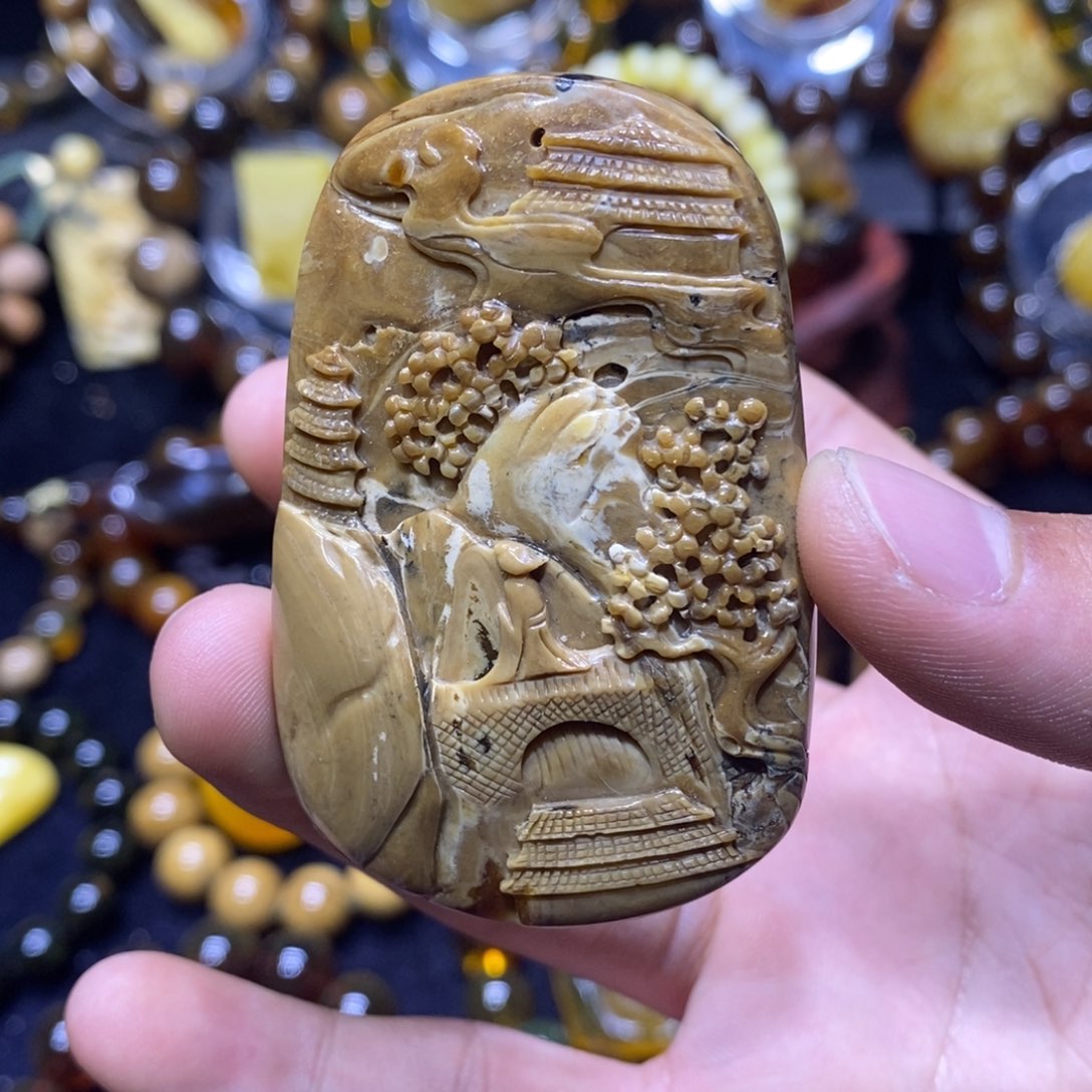 琥珀未镶嵌珠宝奇石