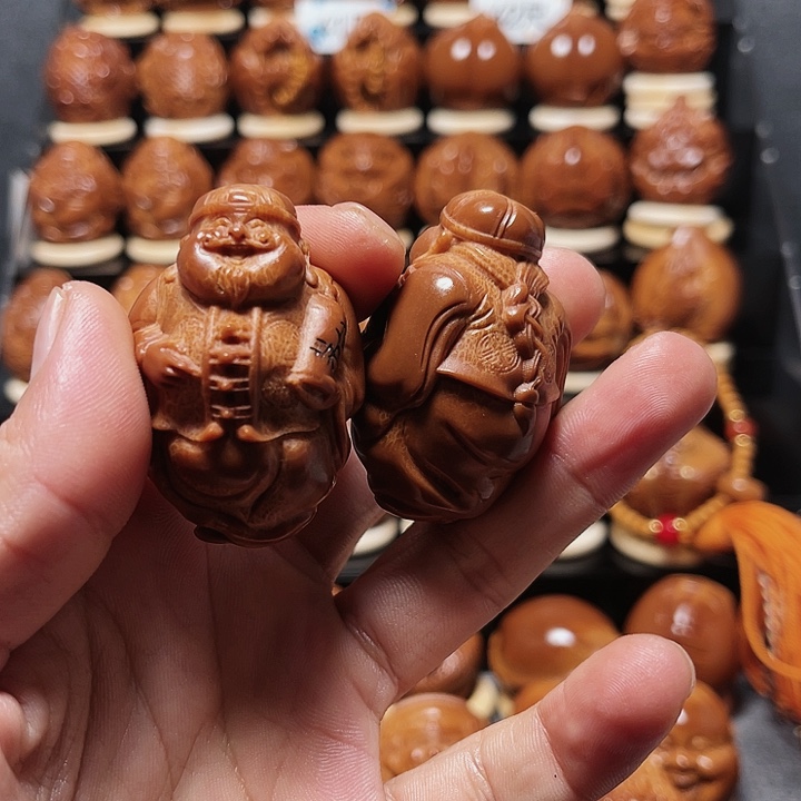 橄榄核把件地主财神通尺一对005