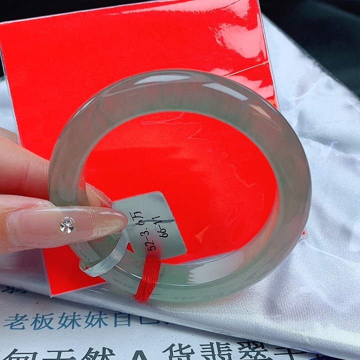 翡翠手镯未镶嵌缅甸天然a货翡翠手镯