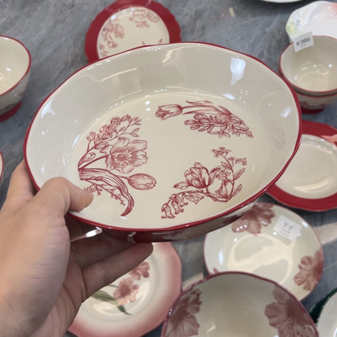 陶瓷微瑕餐具介意勿拍，满18飞！