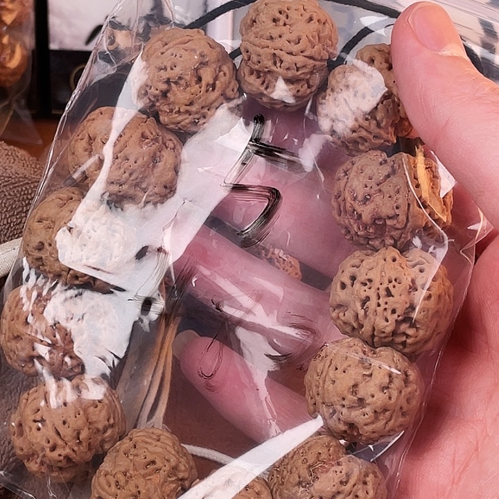 A***谭吊坠金刚菩提5呜呜呜