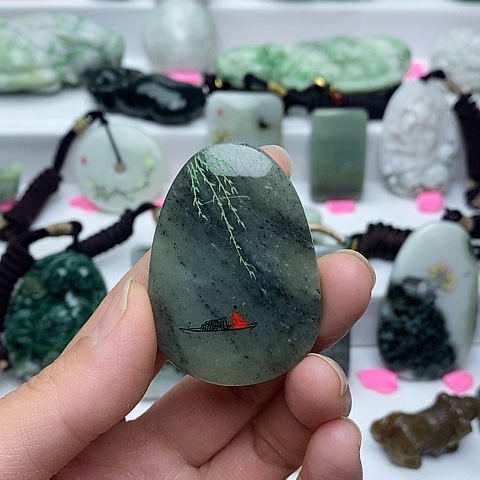 和田玉颈饰未镶嵌