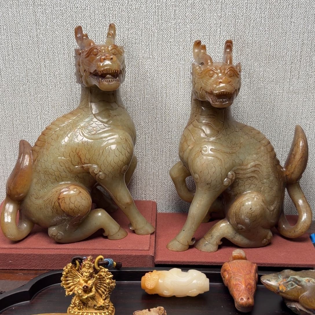 桥***梁一对麒麟，，，，，，，，，，，