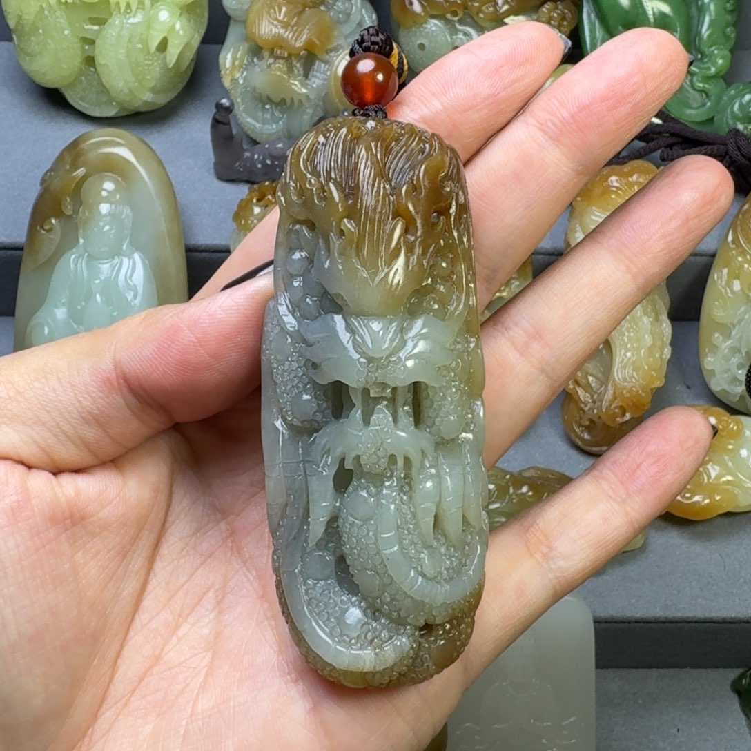 和田玉颈饰未镶嵌