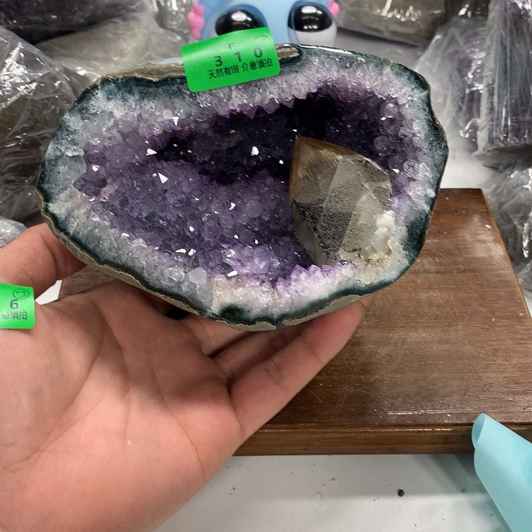 紫晶大型摆件（非配饰）未镶嵌9*