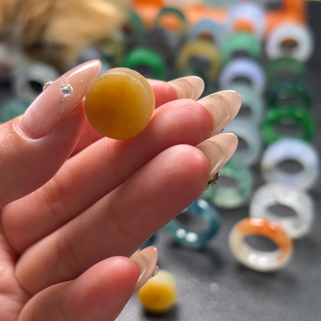 黑***蚁定制翡翠未镶嵌戒心