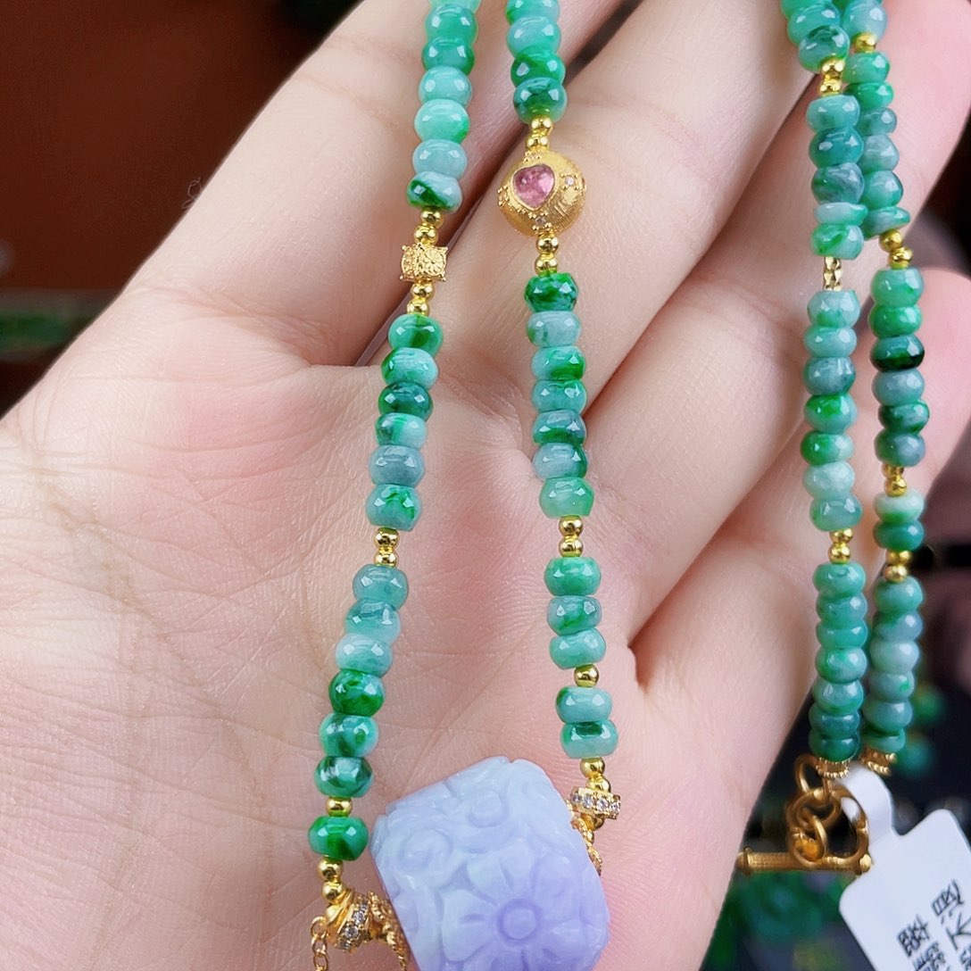 翡翠未镶嵌耳饰饰品