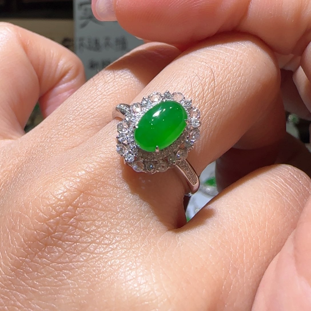 【闪购商品】翡翠戒指18K金镶嵌缅甸