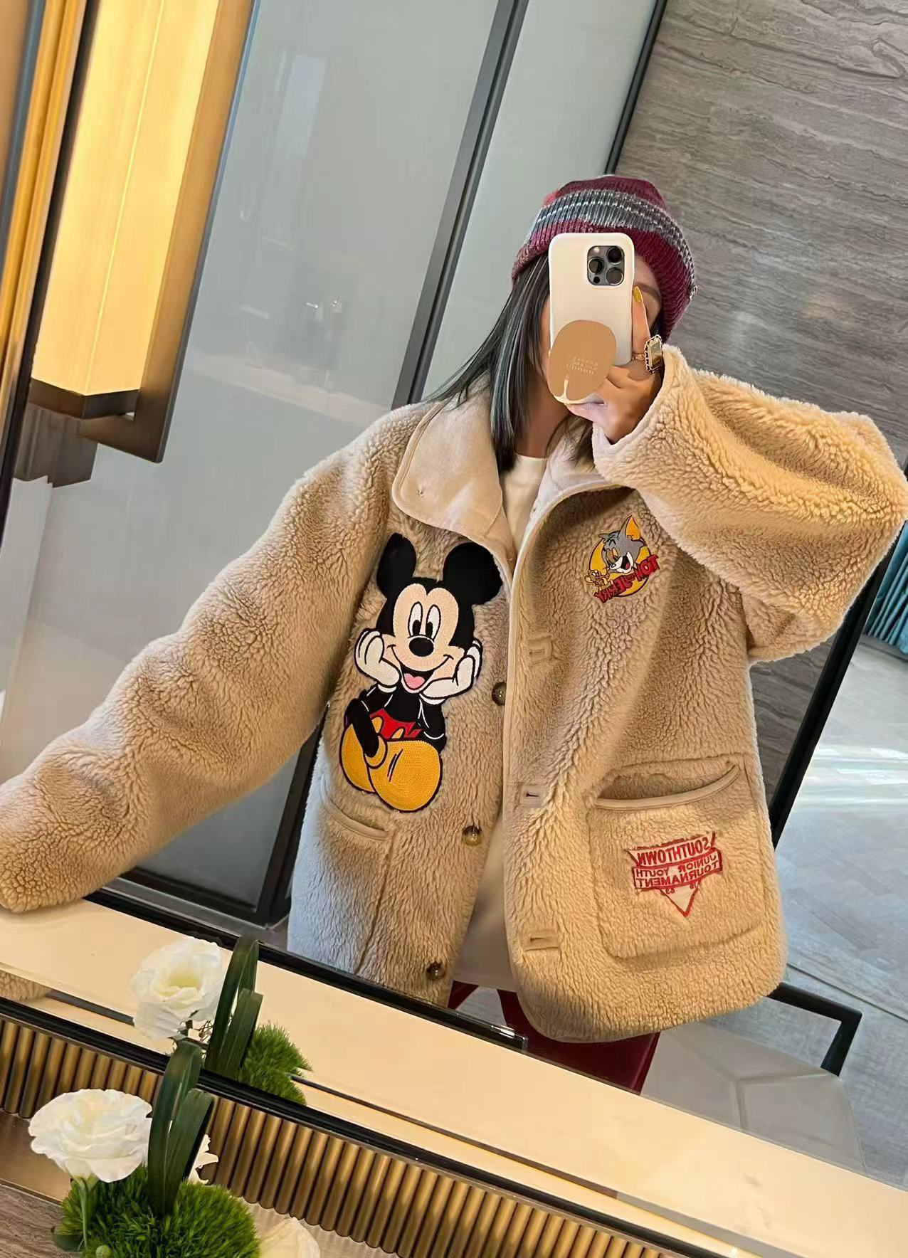 深圳出品TTONE卡通ins女士外套百搭保暖秋冬季长款韩版冬款时尚