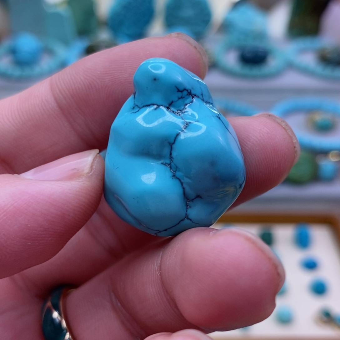 绿松石配饰未镶嵌