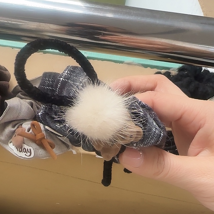 三醋酯纤维蓝黑熊格子发