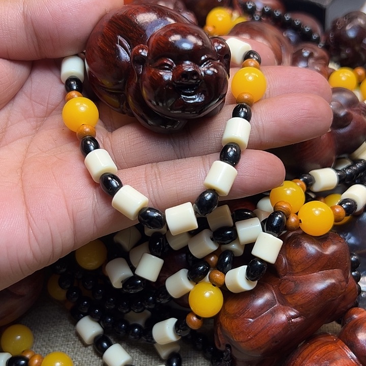 染料紫檀（血檀）无事牌