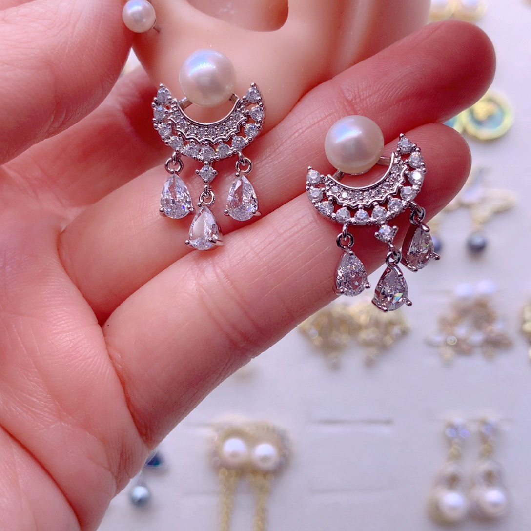 淡水珍珠耳饰合金