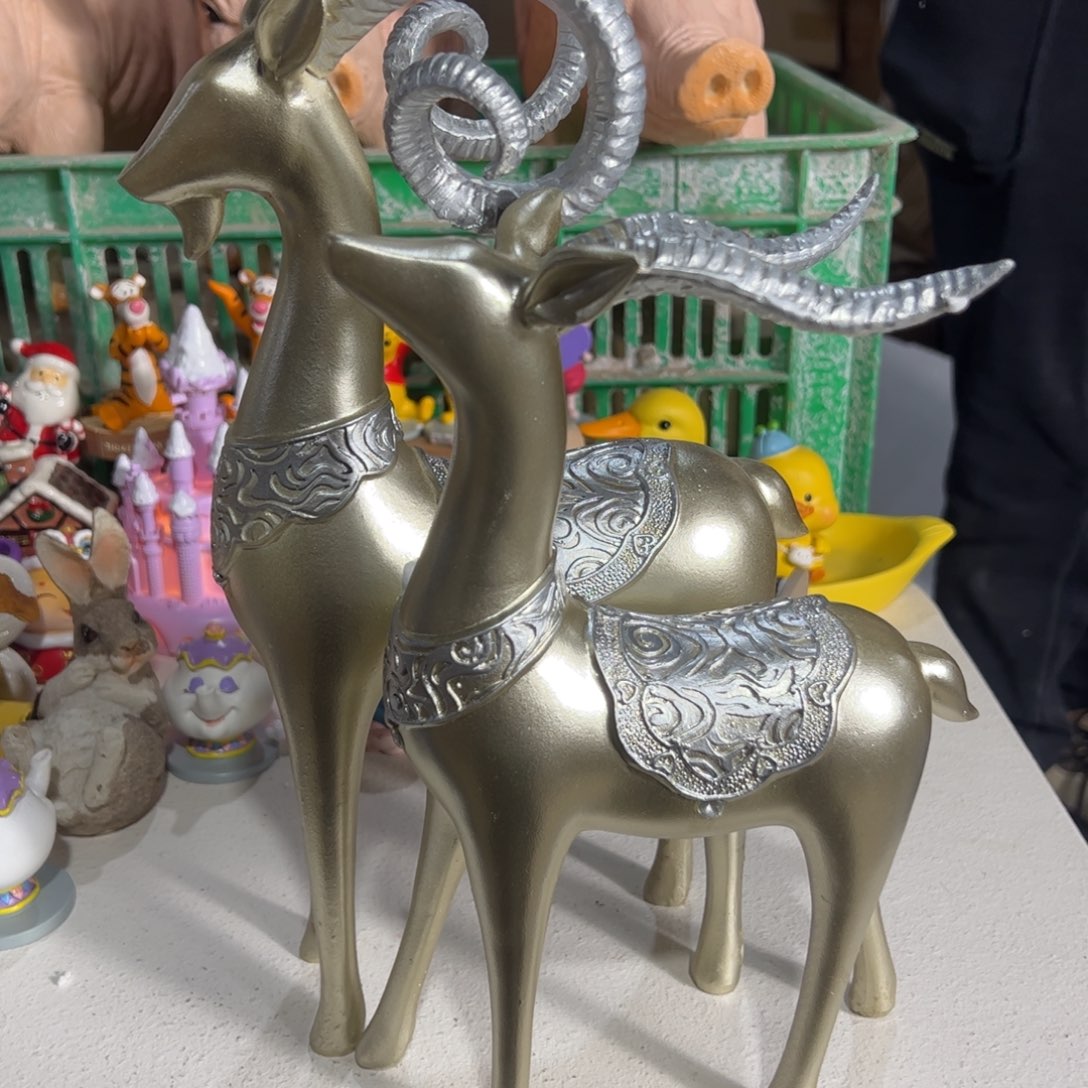 陶瓷树脂工艺品摆件32