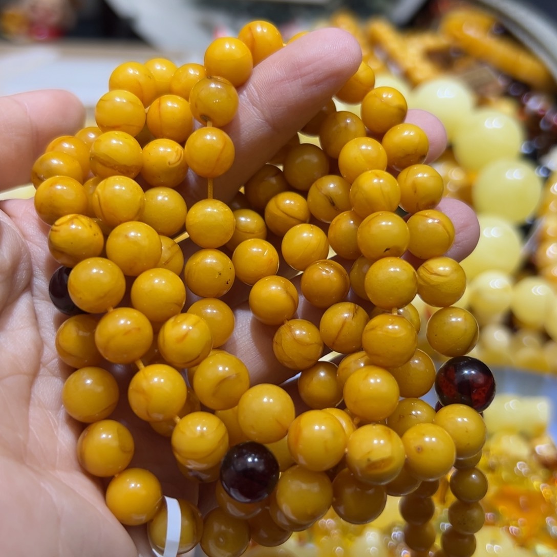 琥珀珠宝奇石未镶嵌