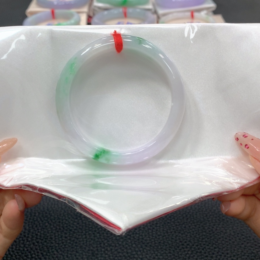 【闪购商品】翡翠手镯未镶嵌翡翠