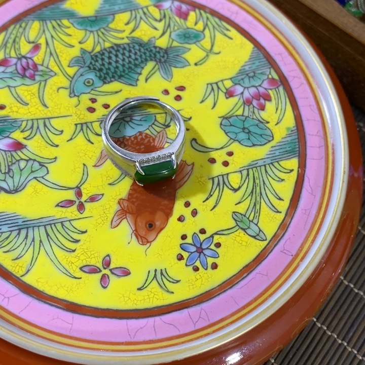 随***和精品小件精品小件