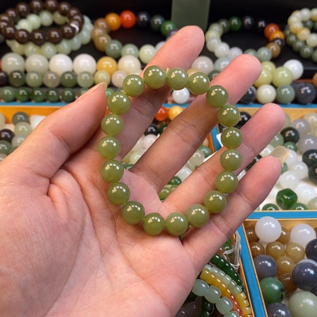 和田玉手串未镶嵌卡10青黄口