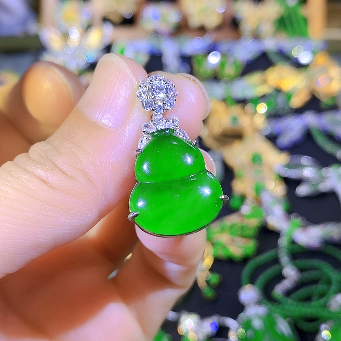 吊坠(不含链)银S925镶嵌翡翠