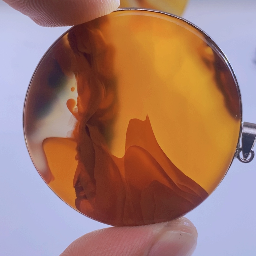 玛瑙/玉髓颈饰未镶嵌